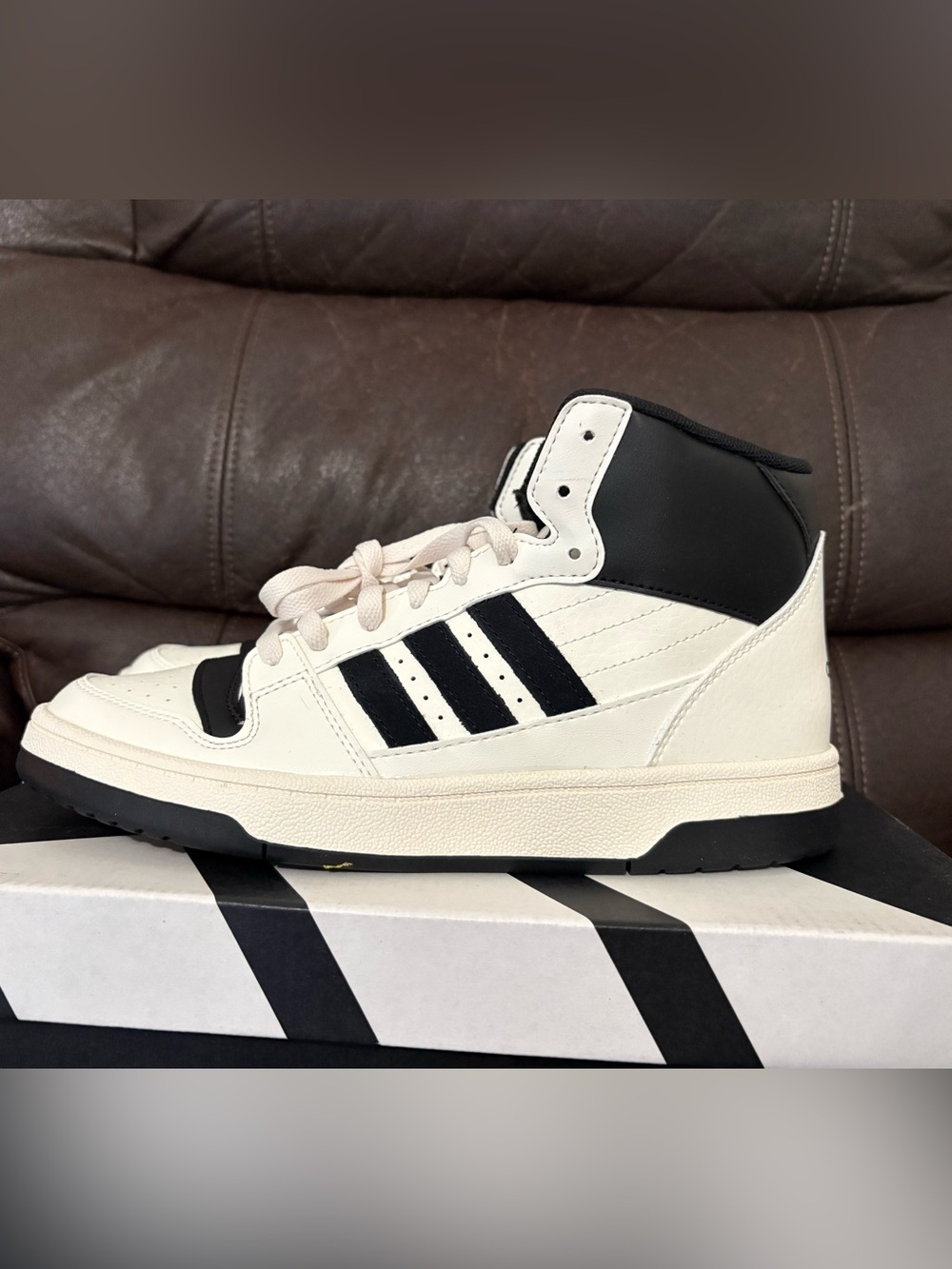 Adidas Black & White break start mid Sneakers brand new in box